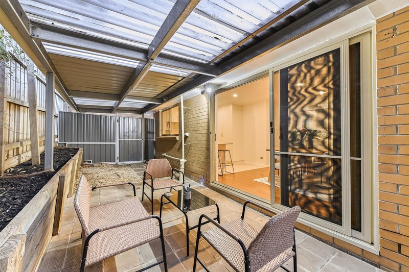 Photo - 3/18 Larbert Road, Noble Park VIC 3174 - Image 12
