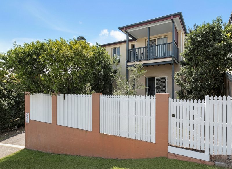 Photo - 3/18 Lockhart Street, Woolloongabba QLD 4102 - Image 6
