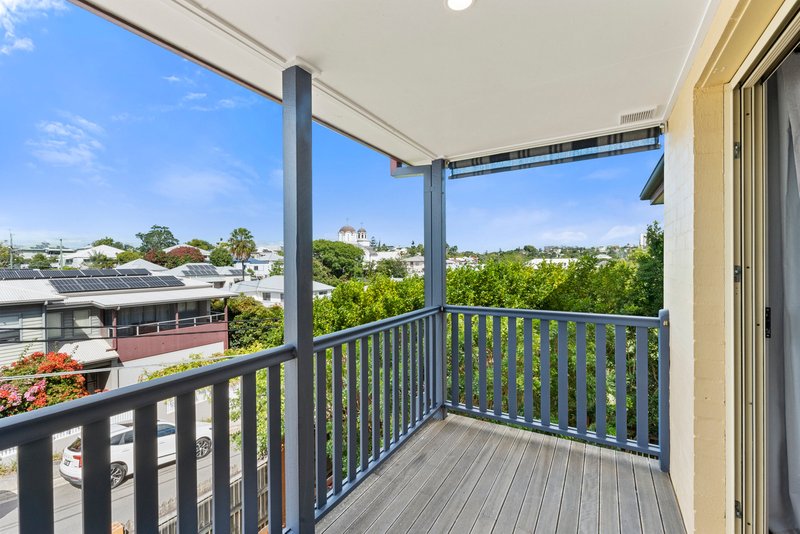 Photo - 3/18 Lockhart Street, Woolloongabba QLD 4102 - Image 8
