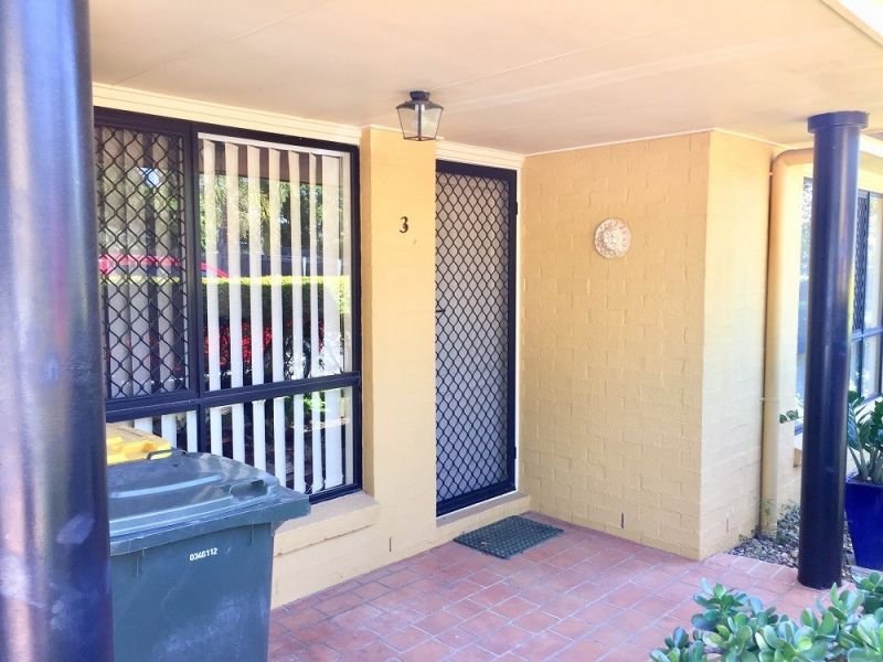 Photo - 3/18 Pumice Street, Eight Mile Plains QLD 4113 - Image 2