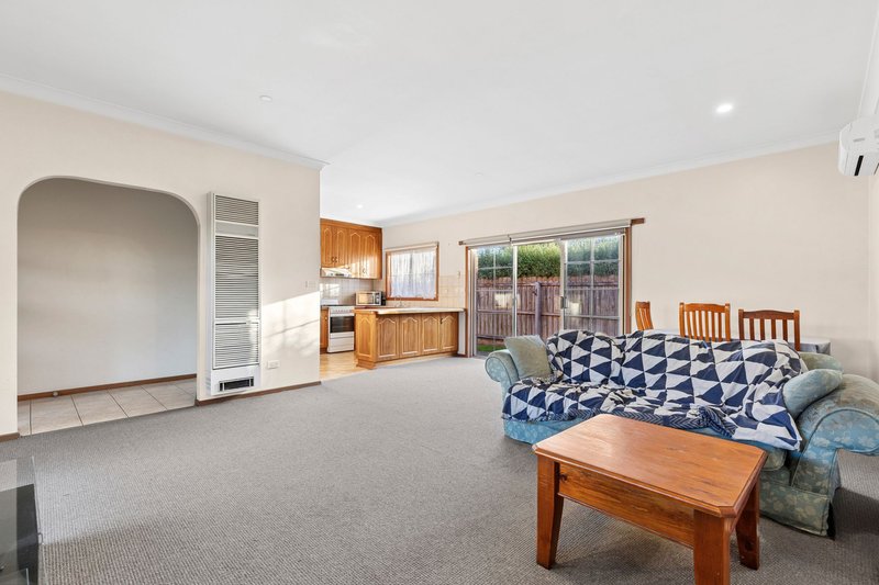 Photo - 3/18 Richard Drive, Lara VIC 3212 - Image 2