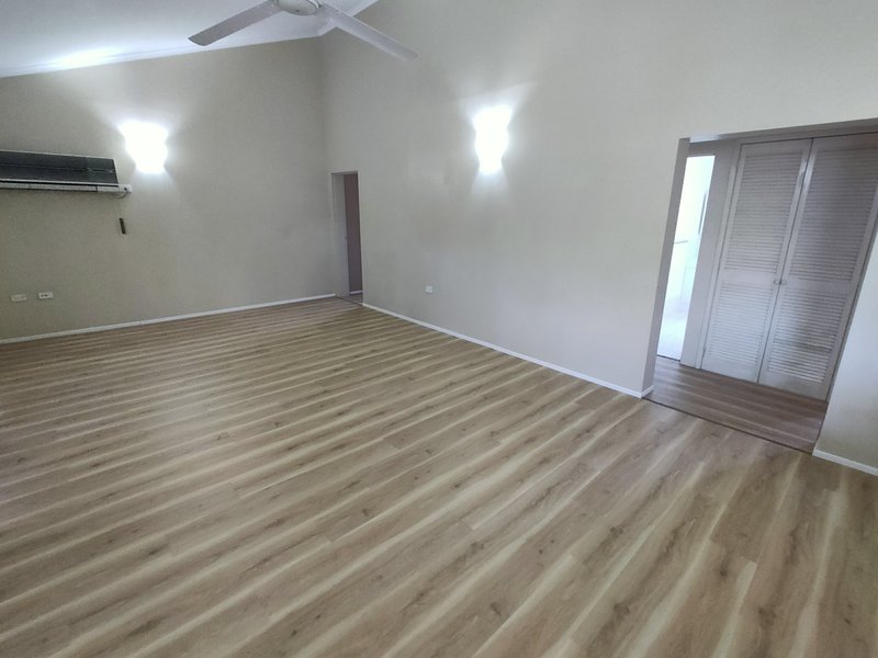 Photo - 3/18 Rose Street, Westcourt QLD 4870 - Image 4