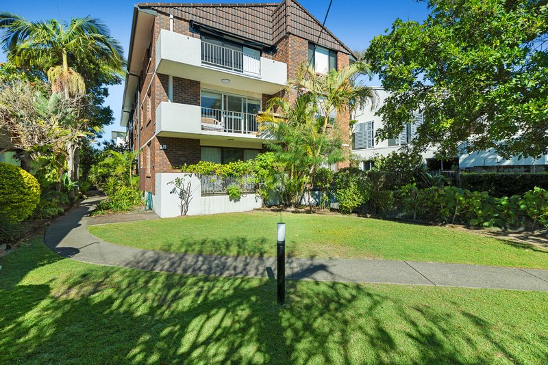 Photo - 3/18 Tomewin Street, Currumbin QLD 4223 - Image 2