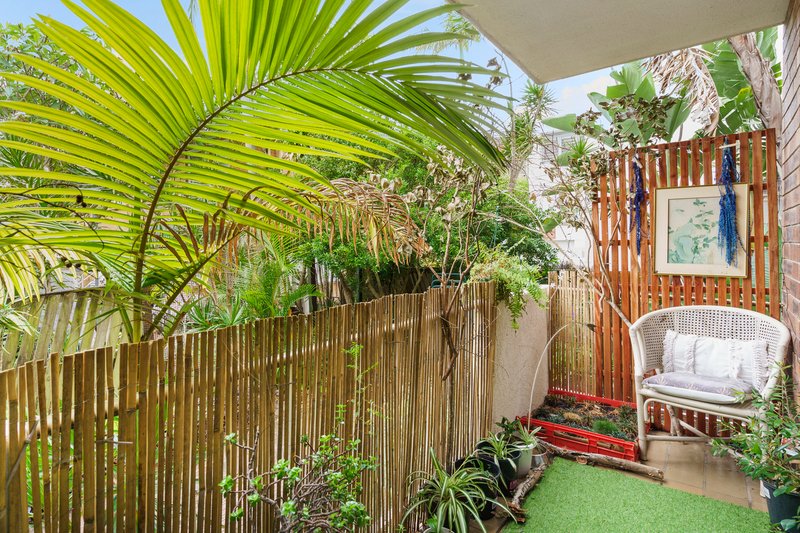 Photo - 3/18 Tomewin Street, Currumbin QLD 4223 - Image 10