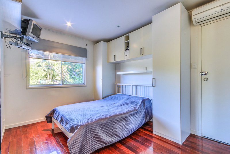 Photo - 3/18 Walter Avenue, East Brisbane QLD 4169 - Image 6