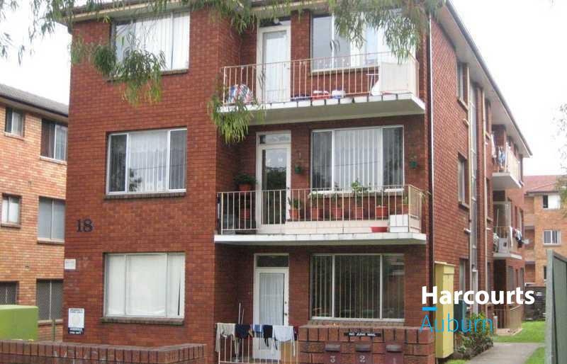Photo - 3/18 Wigram Street, Harris Park NSW 2150 - Image 1