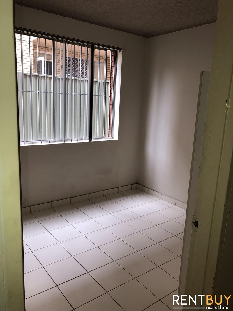 Photo - 3/18 Wigram Street, Harris Park NSW 2150 - Image 5