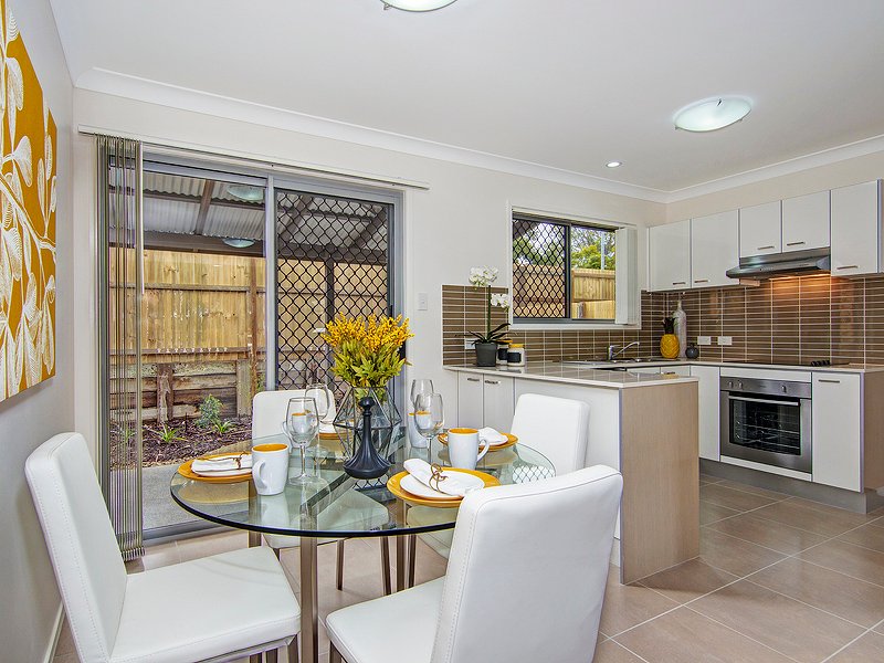 Photo - 31/80-92 Groth Rd , Boondall QLD 4034 - Image 2