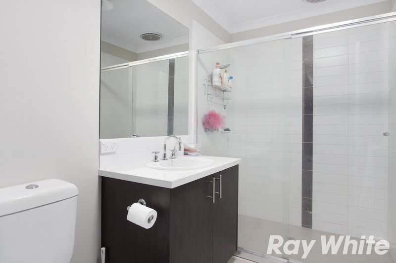 Photo - 3/180 Henry Road, Pakenham VIC 3810 - Image 9