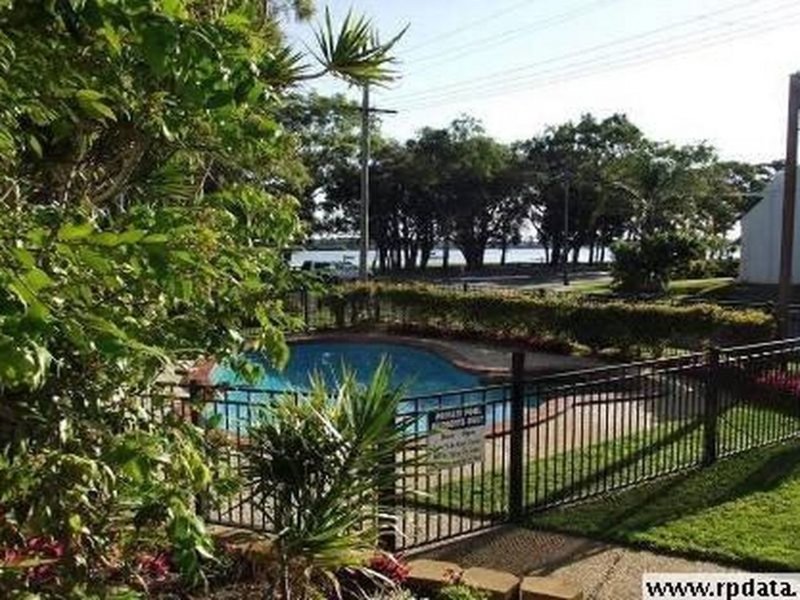 Photo - 3/181 Welsby Parade, Bongaree QLD 4507 - Image 12