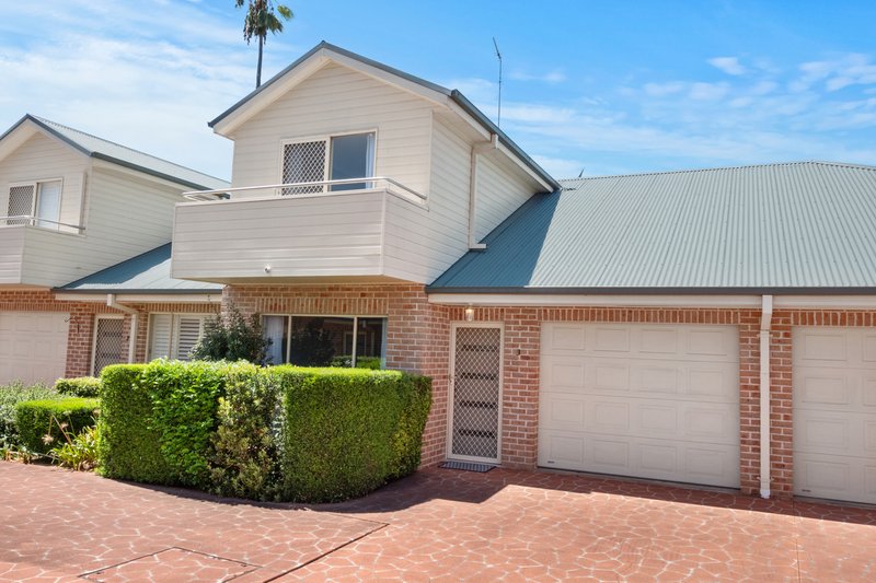 3/182 March Street, Richmond NSW 2753