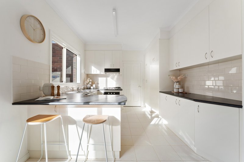 Photo - 3/184 Charman Road, Cheltenham VIC 3192 - Image 3