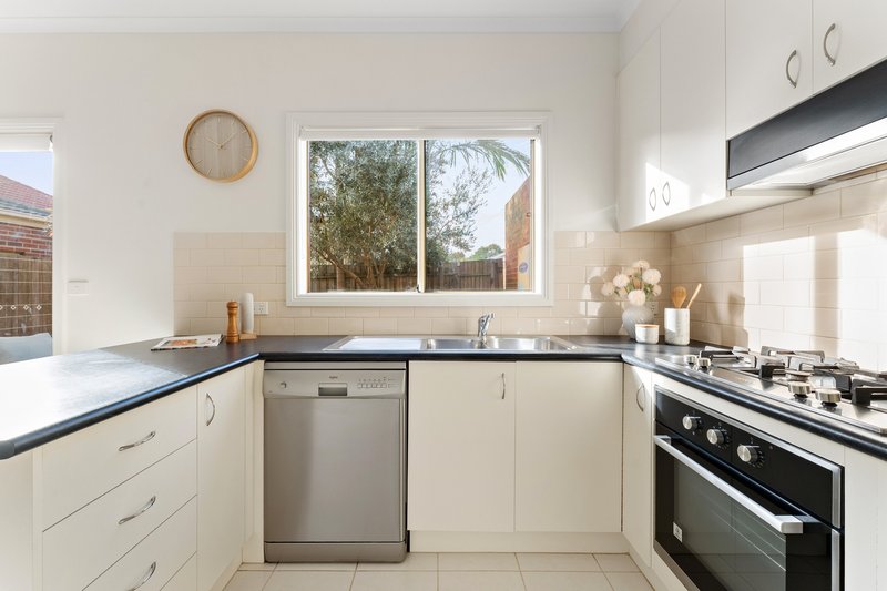 Photo - 3/184 Charman Road, Cheltenham VIC 3192 - Image 4