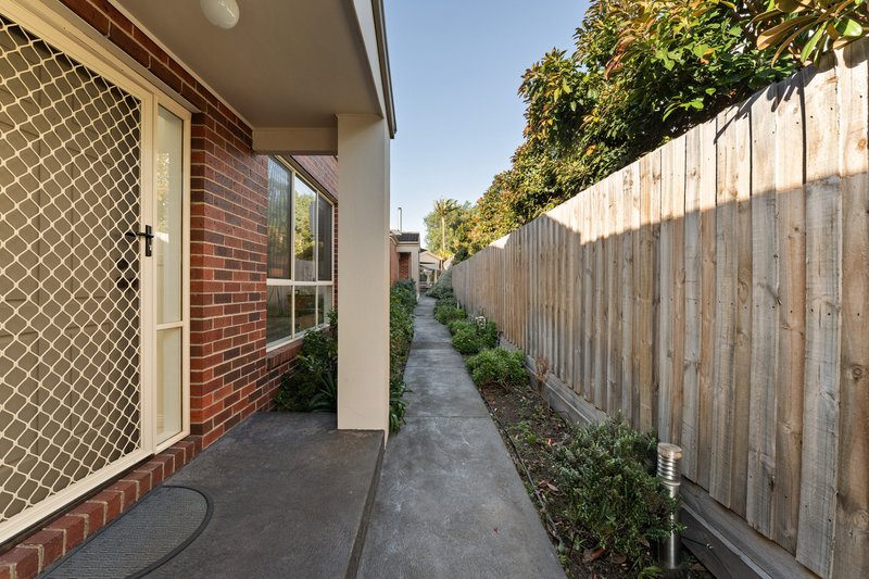 Photo - 3/184 Charman Road, Cheltenham VIC 3192 - Image 16