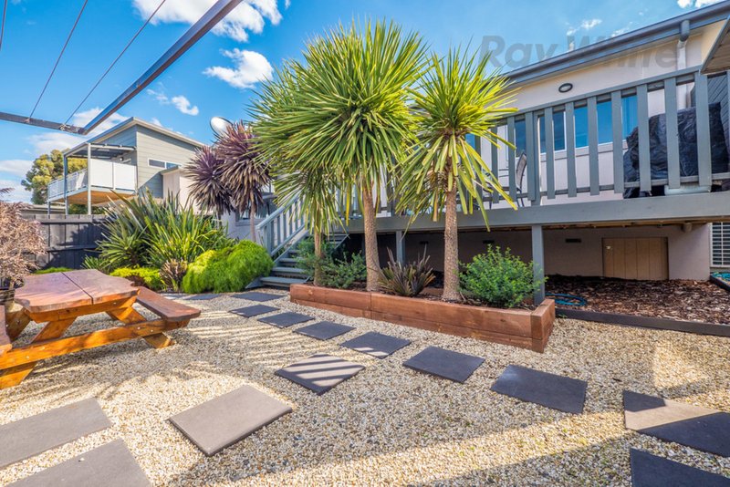 Photo - 3/184 Roslyn Avenue, Blackmans Bay TAS 7052 - Image 10