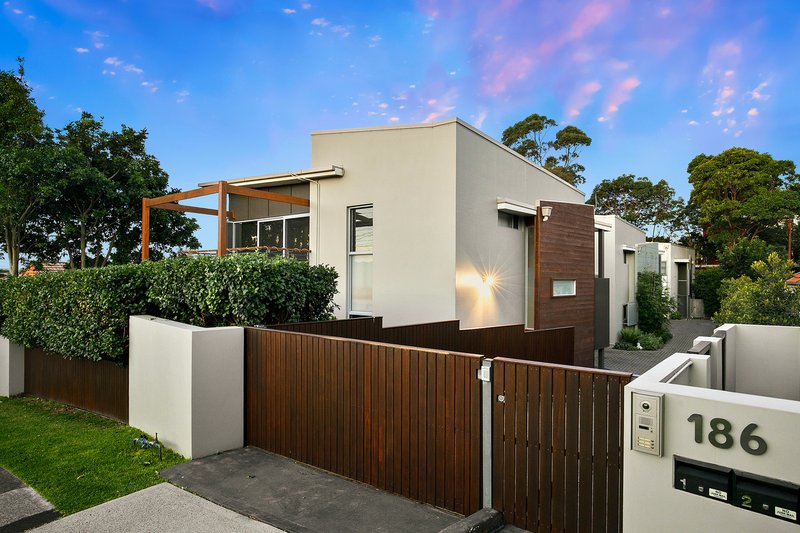 Photo - 3/186 Woodland Street, Balgowlah NSW 2093 - Image 8