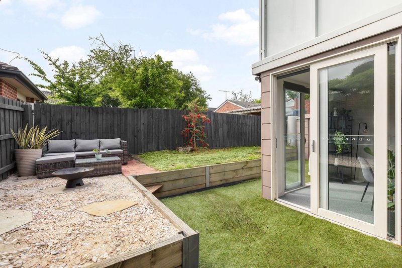 Photo - 3/187 Beach Street, Frankston VIC 3199 - Image 9