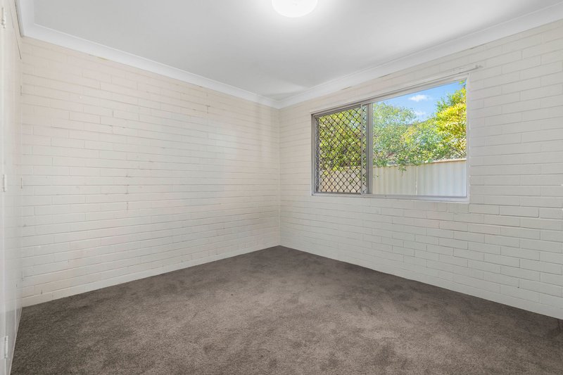 Photo - 3/187 Jacaranda Avenue, Kingston QLD 4114 - Image 6