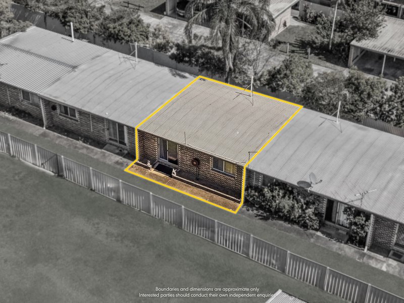 Photo - 3/187 Jacaranda Avenue, Kingston QLD 4114 - Image 9