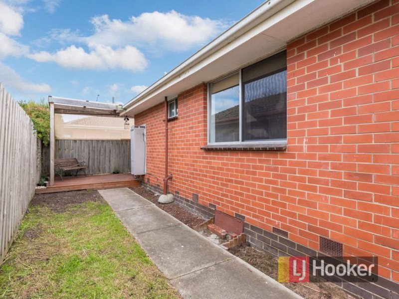 Photo - 3/189 Sladen Street, Cranbourne VIC 3977 - Image 10