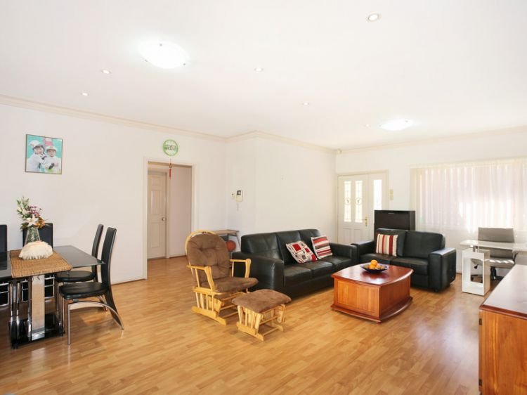 Photo - 3/19-21 Ellis Street, Merrylands NSW 2160 - Image 5