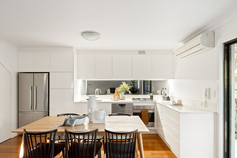 Photo - 3/19-21 Ilka Street, Lilyfield NSW 2040 - Image 2