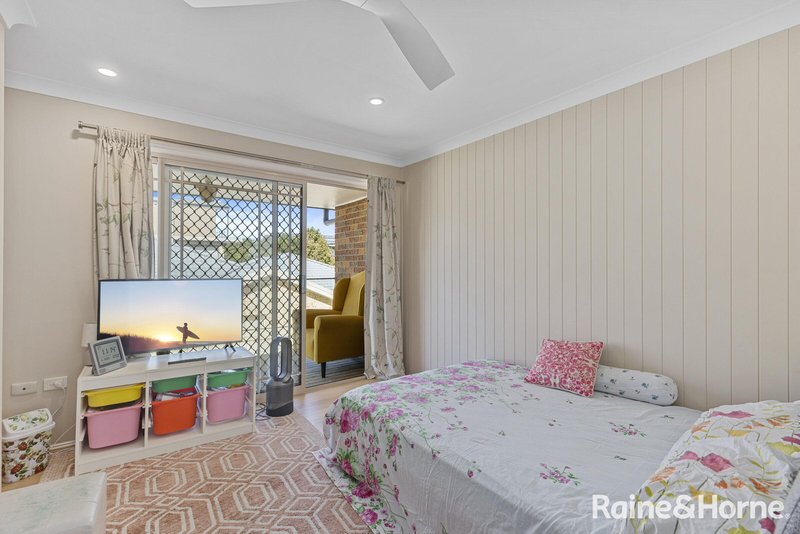 Photo - 3/19 Bay Road, The Entrance NSW 2261 - Image 6