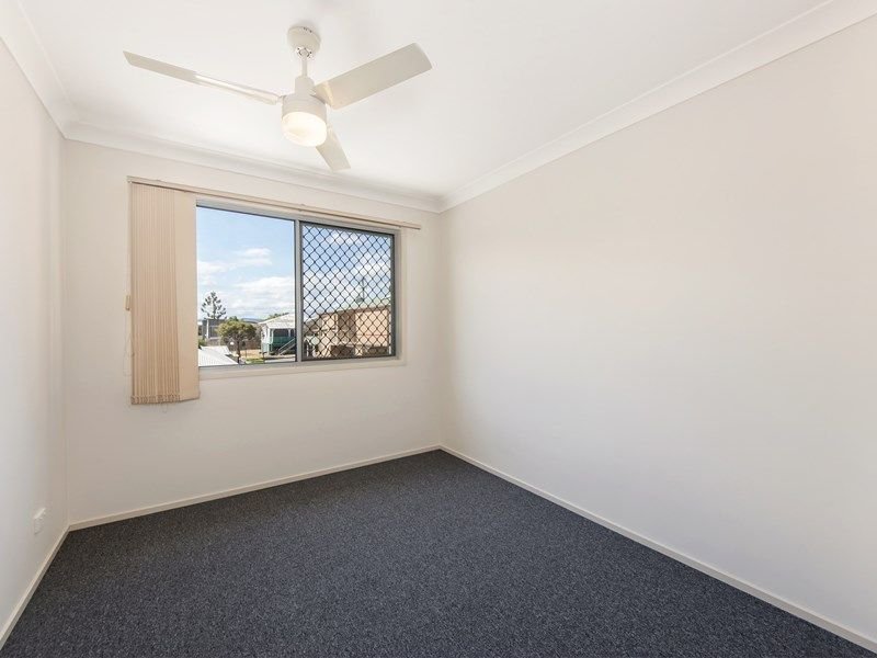 Photo - 3/19 Bergin Street, Booval QLD 4304 - Image 8