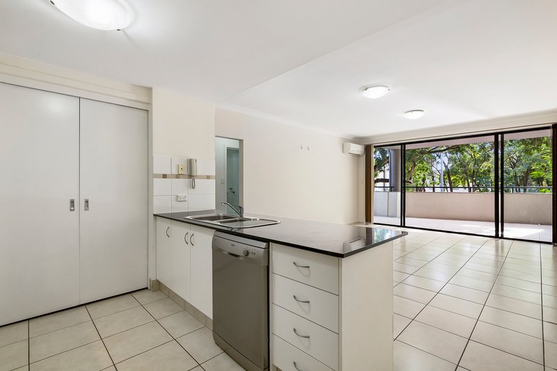 Photo - 3/19 Bradbury Street, Nundah QLD 4012 - Image 4