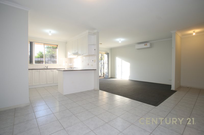 Photo - 3/19 Edward Avenue, Dandenong VIC 3175 - Image 3