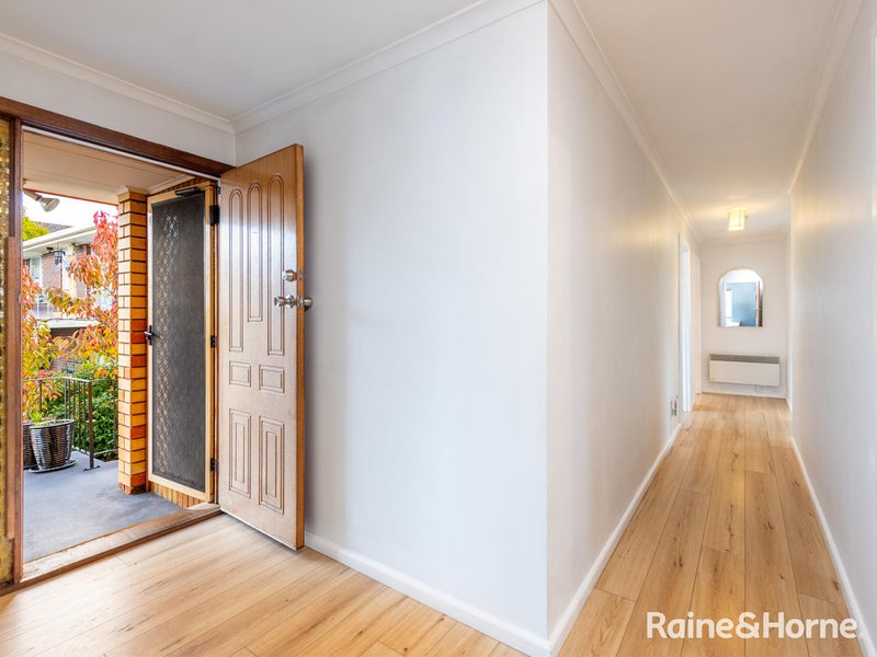 Photo - 3/19 Garnett Street, Blackmans Bay TAS 7052 - Image 4