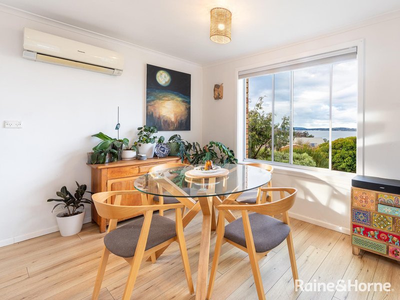 Photo - 3/19 Garnett Street, Blackmans Bay TAS 7052 - Image 9