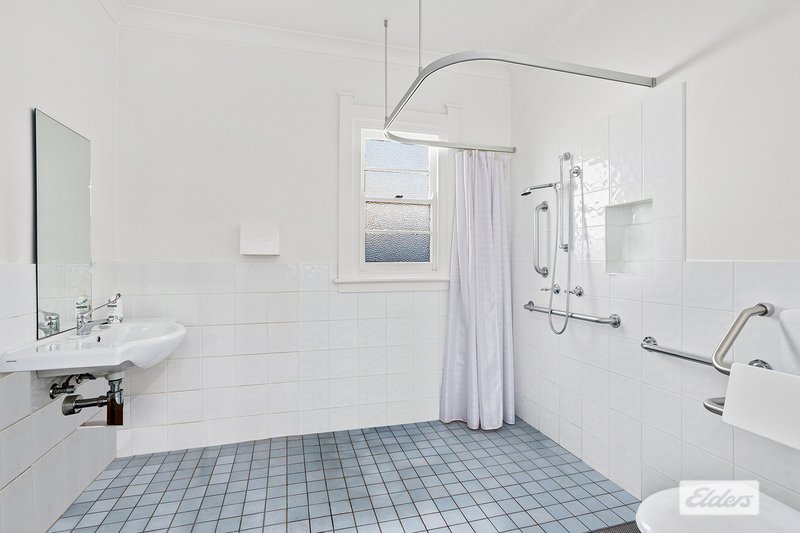 Photo - 319 Keira Street, Wollongong NSW 2500 - Image 6