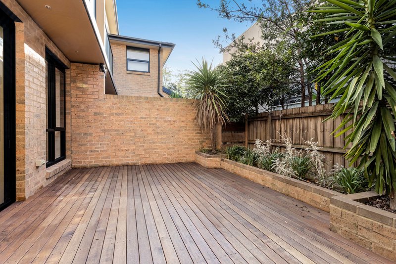 Photo - 3/19 Lillimur Road, Ormond VIC 3204 - Image 7