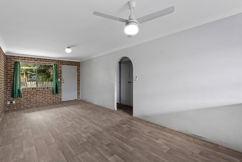 Photo - 3/19 Mary Street, Caboolture QLD 4510 - Image 3