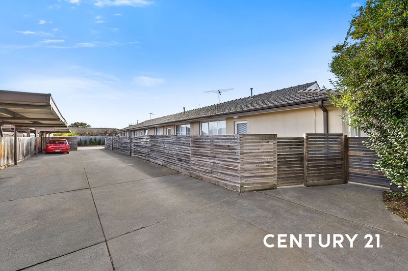 Photo - 3/19 Oakes Avenue, Clayton South VIC 3169 - Image 4