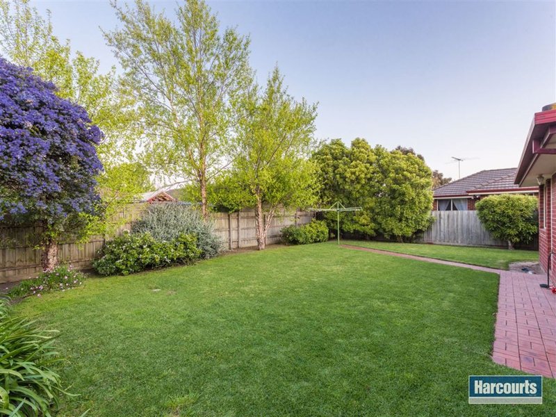 Photo - 319 Ormond Rd , Narre Warren South VIC 3805 - Image 14