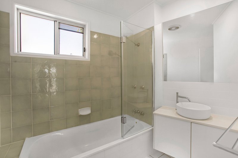 Photo - 3/19 Pangarinda Place, Mooloolaba QLD 4557 - Image 10