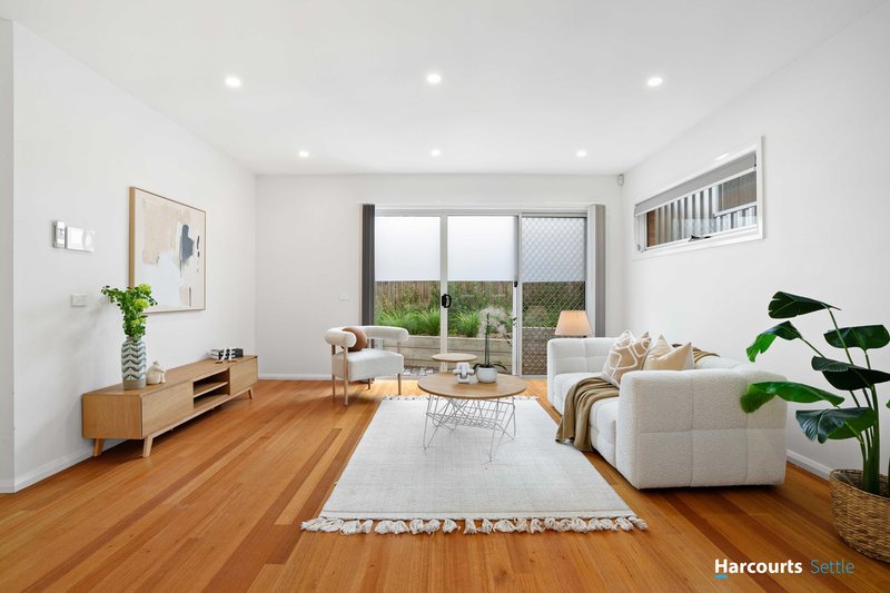 Photo - 3/19 Rotherwood Drive, Malvern East VIC 3145 - Image 2