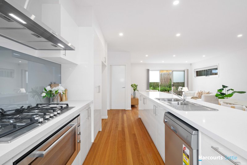 Photo - 3/19 Rotherwood Drive, Malvern East VIC 3145 - Image 4