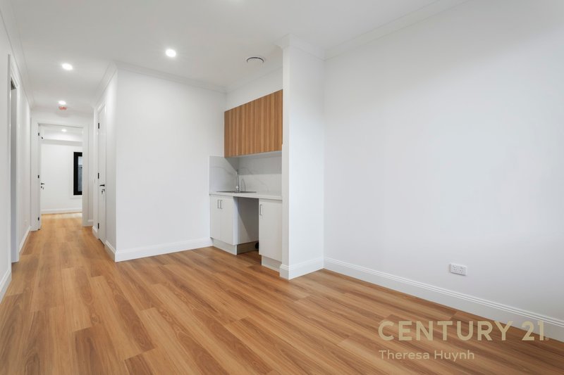 Photo - 3/19 Royal Avenue, Springvale VIC 3171 - Image 8