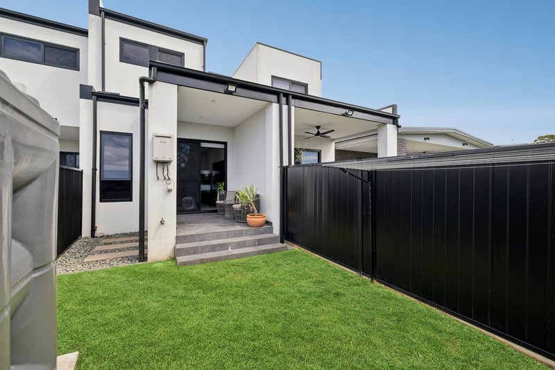 Photo - 3/19 Thompson Avenue, Moorebank NSW 2170 - Image 8