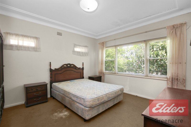 Photo - 319 Waterloo Road, Greenacre NSW 2190 - Image 5