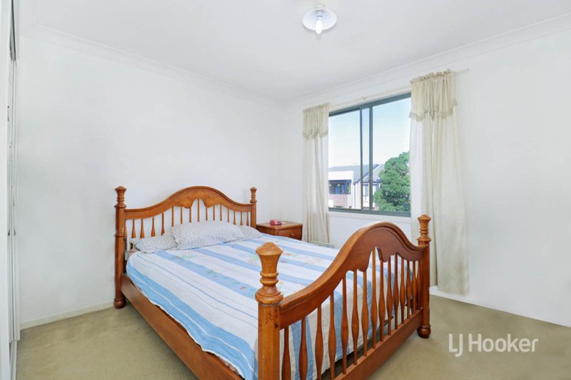 Photo - 31/90 Parkwood Street, Plumpton NSW 2761 - Image 5