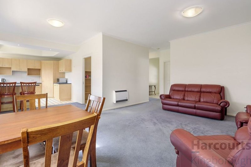 Photo - 3/190 Roslyn Avenue, Blackmans Bay TAS 7052 - Image 5