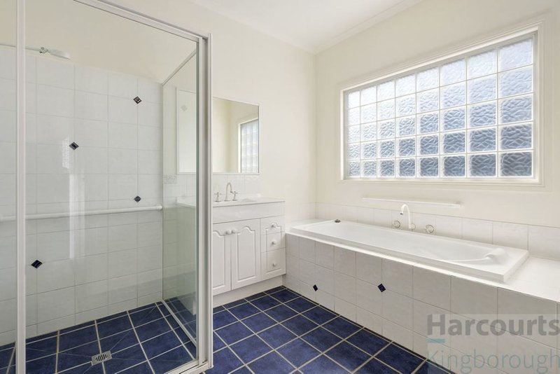 Photo - 3/190 Roslyn Avenue, Blackmans Bay TAS 7052 - Image 9