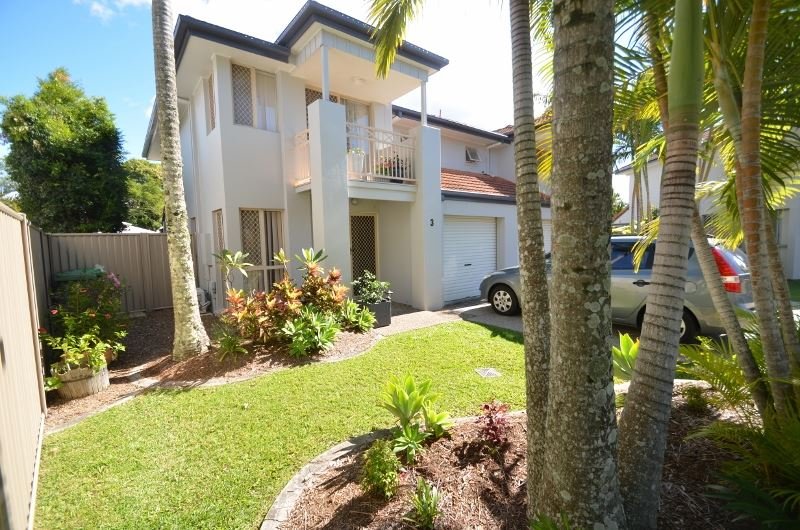 3/191 Greenacre Drive, Arundel QLD 4214