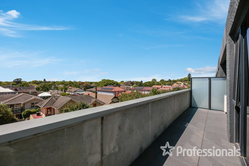 Photo - 319/2 John Street, Malvern East VIC 3145 - Image 12
