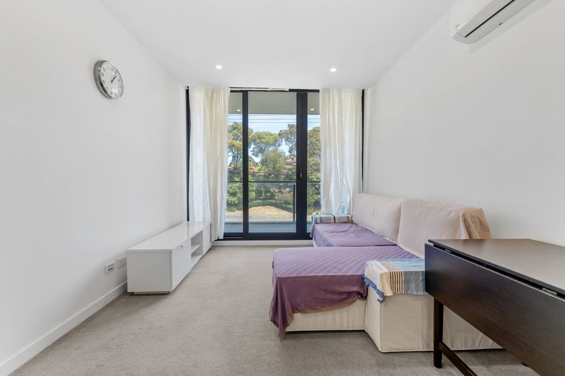 Photo - 319/251 Canterbury Road, Forest Hill VIC 3131 - Image 4