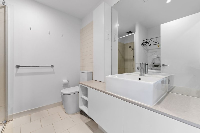 Photo - 319/251 Canterbury Road, Forest Hill VIC 3131 - Image 5